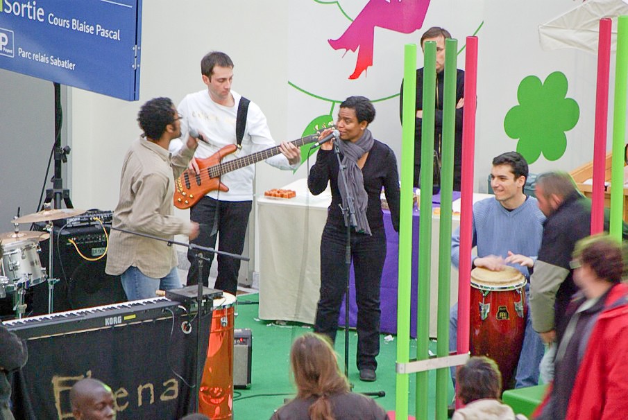 Evry Daily Photo - Concert Ebena Inauguration Gare Evry Centre 183.jpg